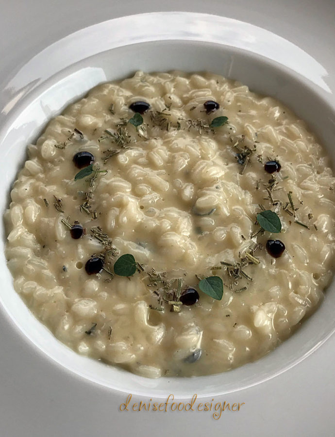 GORGONZOLA RISOTTO WITH AROMATIC HERBS AND BALSAMIC VINEGAR GLAZE