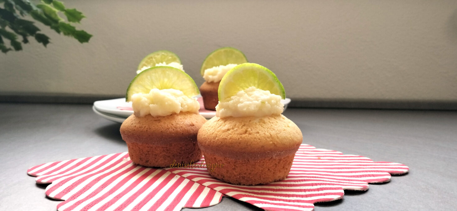 VANILLA AND LIME CUPCAKES