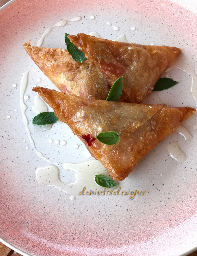 CRISPY TRIANGLES WITH SWEET AND SOUR SAUCE